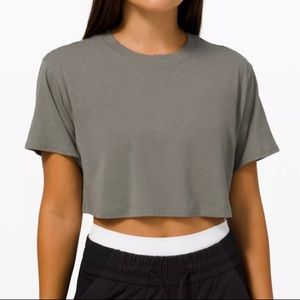 Lululemon Heather Gray Cropped Tee